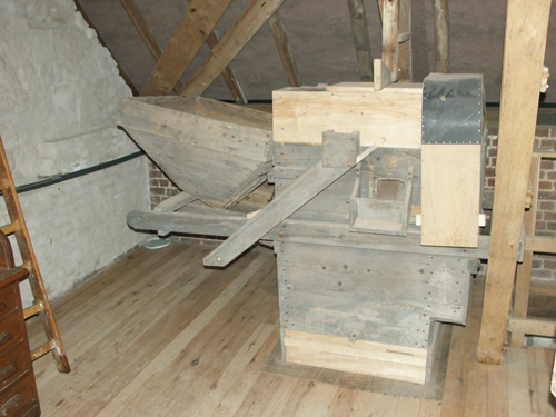 The milling separator