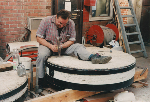 Dressing of the millstones (2000)